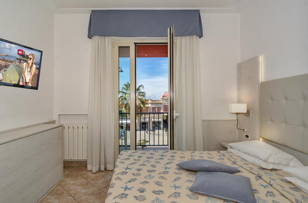 Hotel Bella Riviera Lungomare Viareggio Luaran gambar